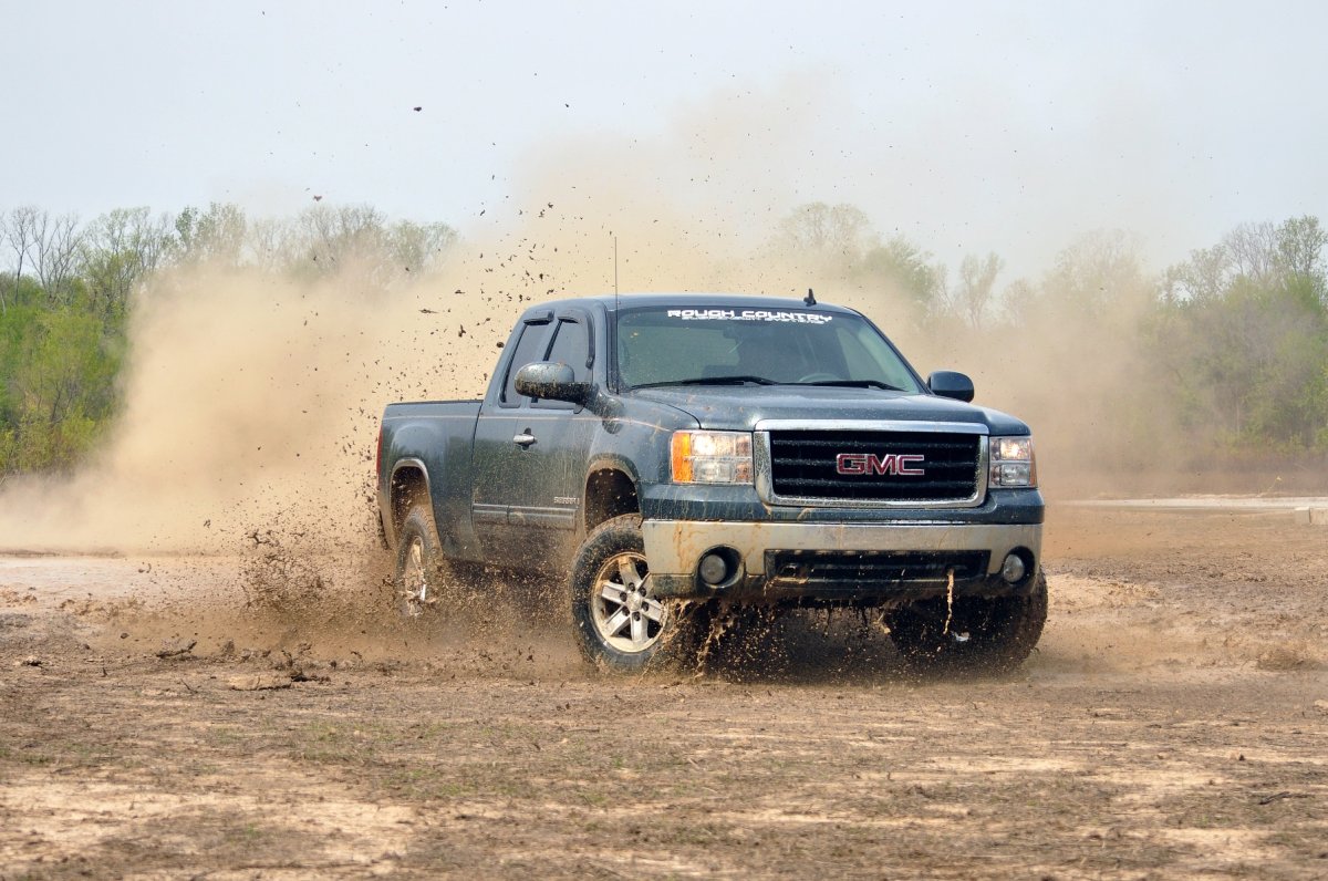 GMC Sierra 1500 Suspension Lift Kit - Rough Country - 3 Inch Lift Kit | Lift Knuckle - '07-'13